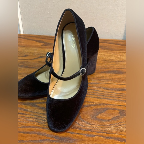 J.Crew Black Velvet Mary Jane’s W/ Rhinestone Buckle.Party Shoe. Woman’s Size 8 - Picture 7 of 14